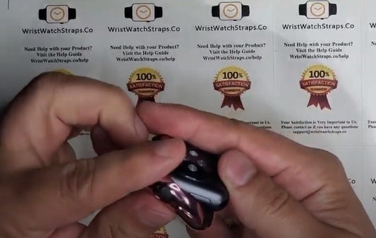 How-to-Install-a-Watch-Case-protector-for-the-Apple-Watch Wristwatchstraps.co