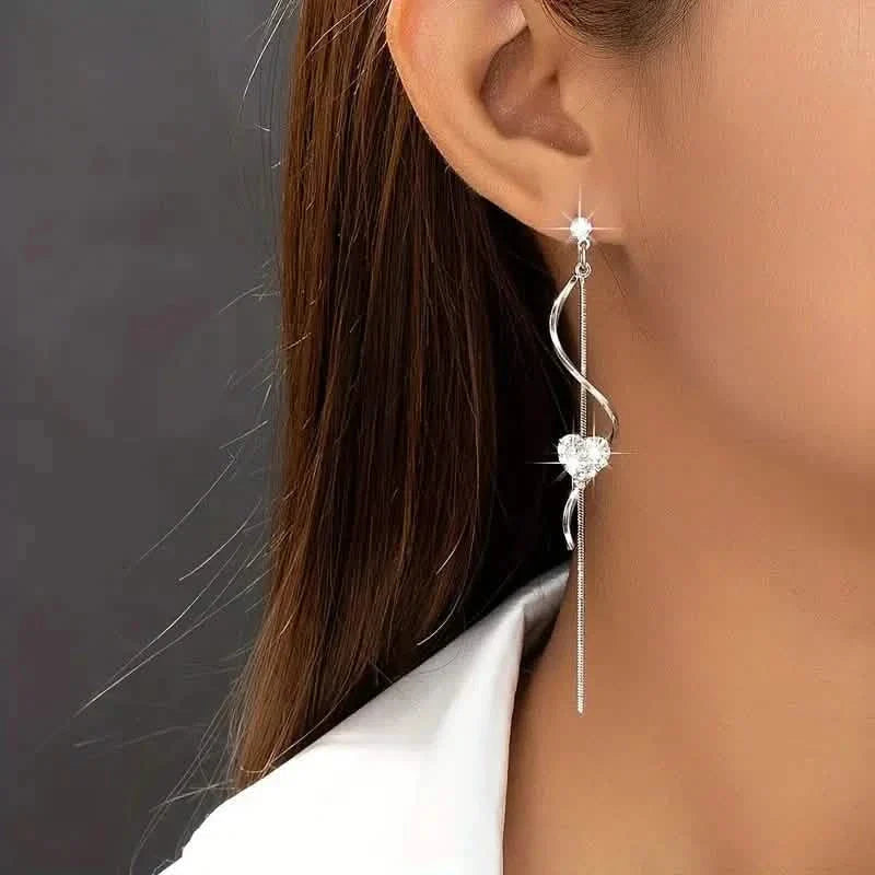 18K Gold Spiral Lines Heart Design Dangle Earrings DailySale