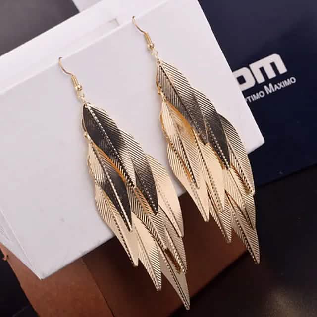 2-Pairs: Women's Alloy Leaf Drop Earrings DailySale