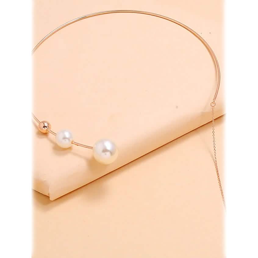 2-Piece: Women's Chic Geometric Necklace DailySale