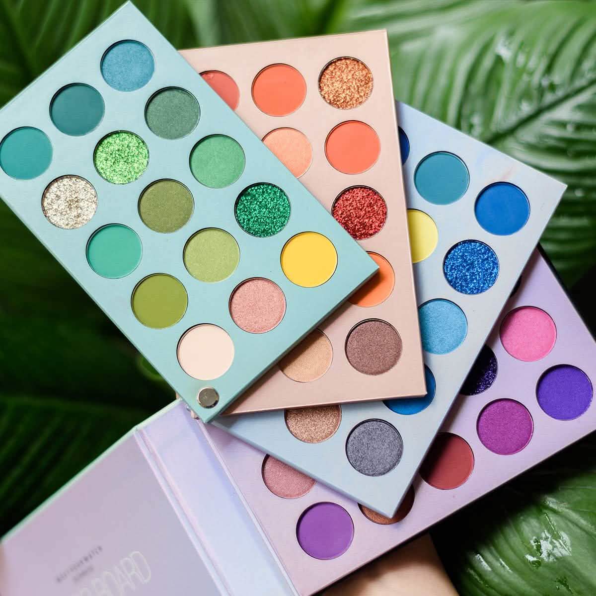60 Colors Eyeshadow Palette 4-in-1 Color Board Makeup Palette Set DailySale