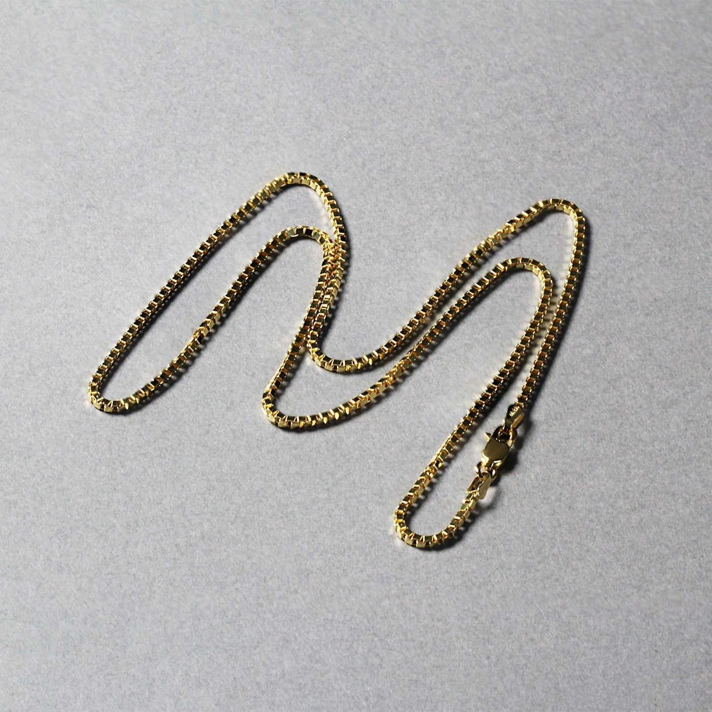 18k Yellow Gold Classic Box Chain (1.40 mm) Bids.com