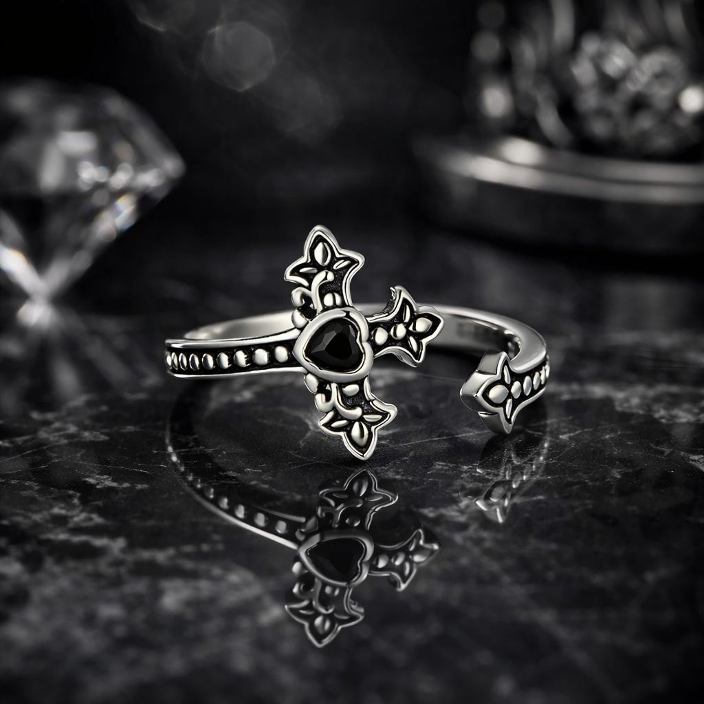 925 Sterling Silver Pavé Setting CZ Oxidized Silver Ring Bids.com