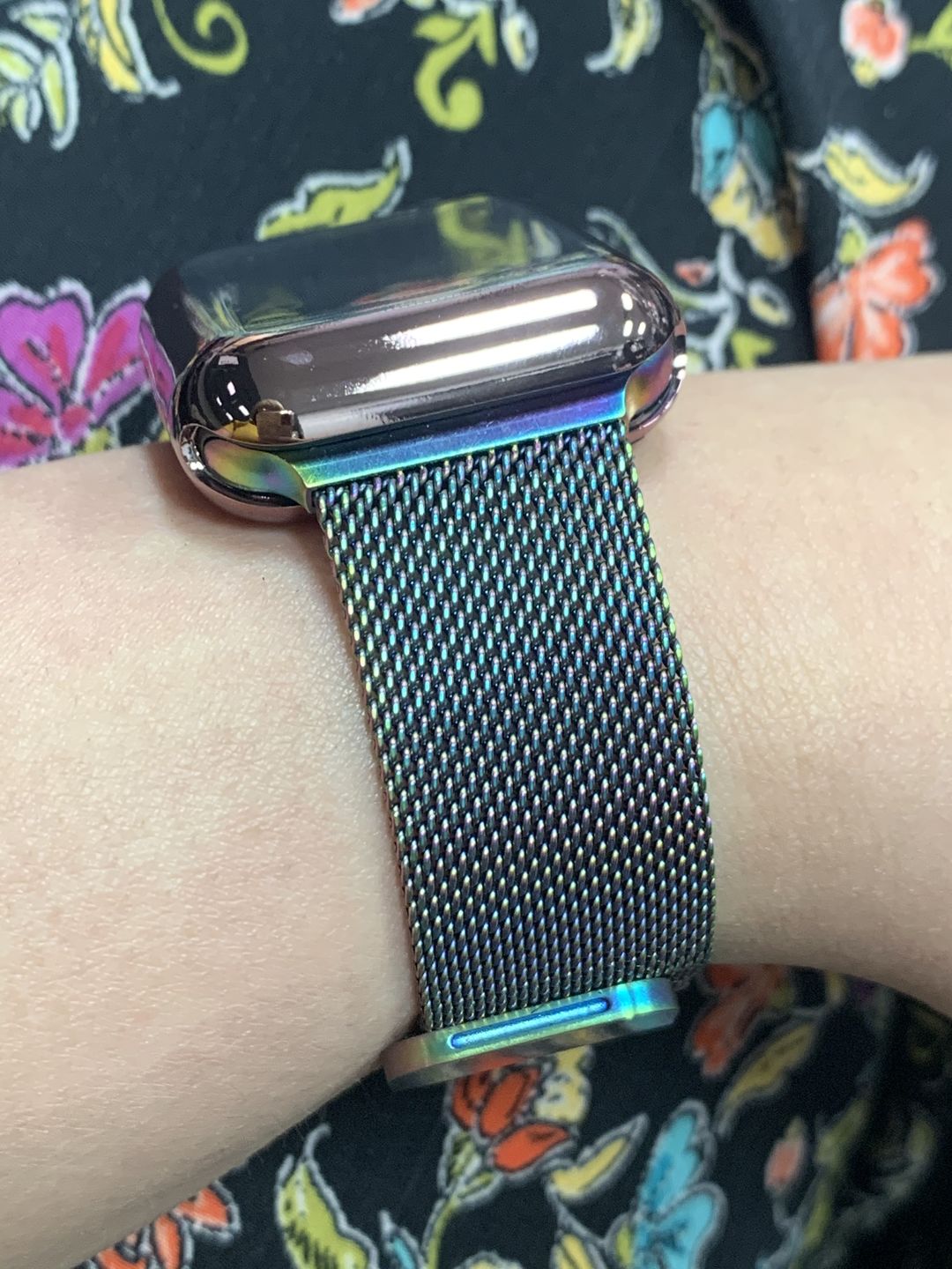 What is it about the Milanese Loop Straps