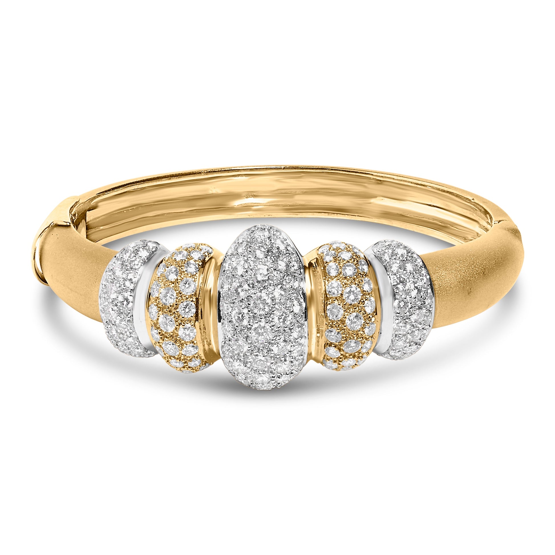 18K Gold 6.00 Cttw Diamond Graduating Dome Bangle Bracelet (G-H Color, VS2-SI1 Clarity) Bids.com