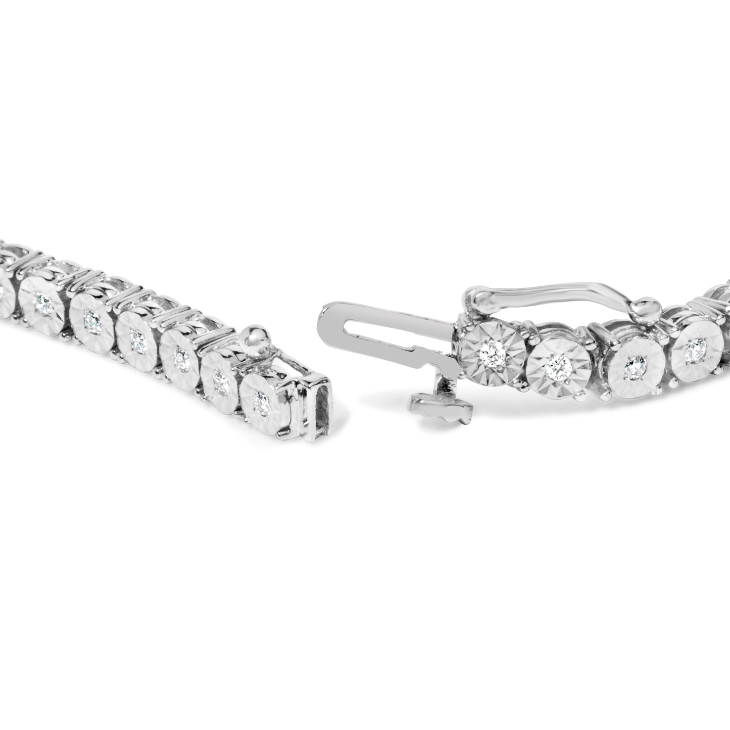 10K White Gold 1/2 Cttw Real Diamond Illusion-Set Miracle Plate Tennis Bracelet (I-J Color, SI2-I1 Clarity) - Size 7.5" Bids.com
