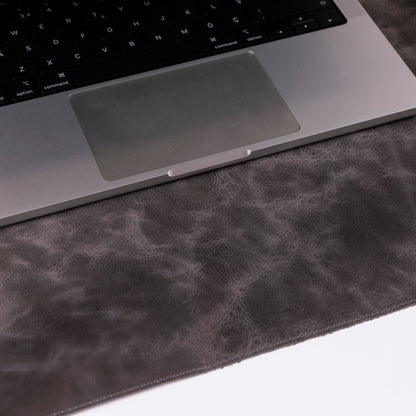 Natural Leather Desk Mat (91 cm x 48 cm) Mizuri Leather