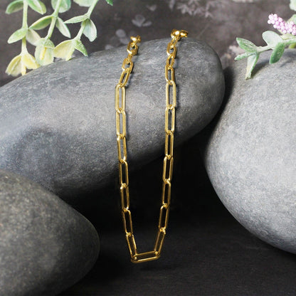 14K Yellow Gold Wide Paperclip Chain (3.3mm) Bids.com