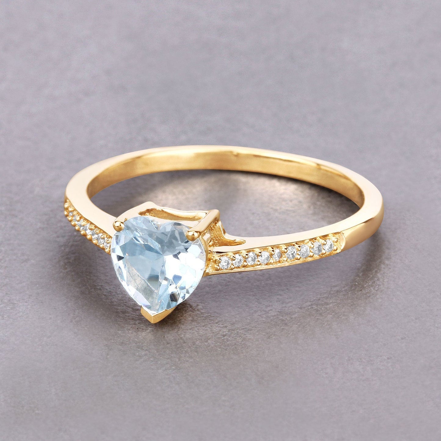 0.65 Carat Genuine Aquamarine and White Diamond 14K Yellow Gold Ring Bids.com