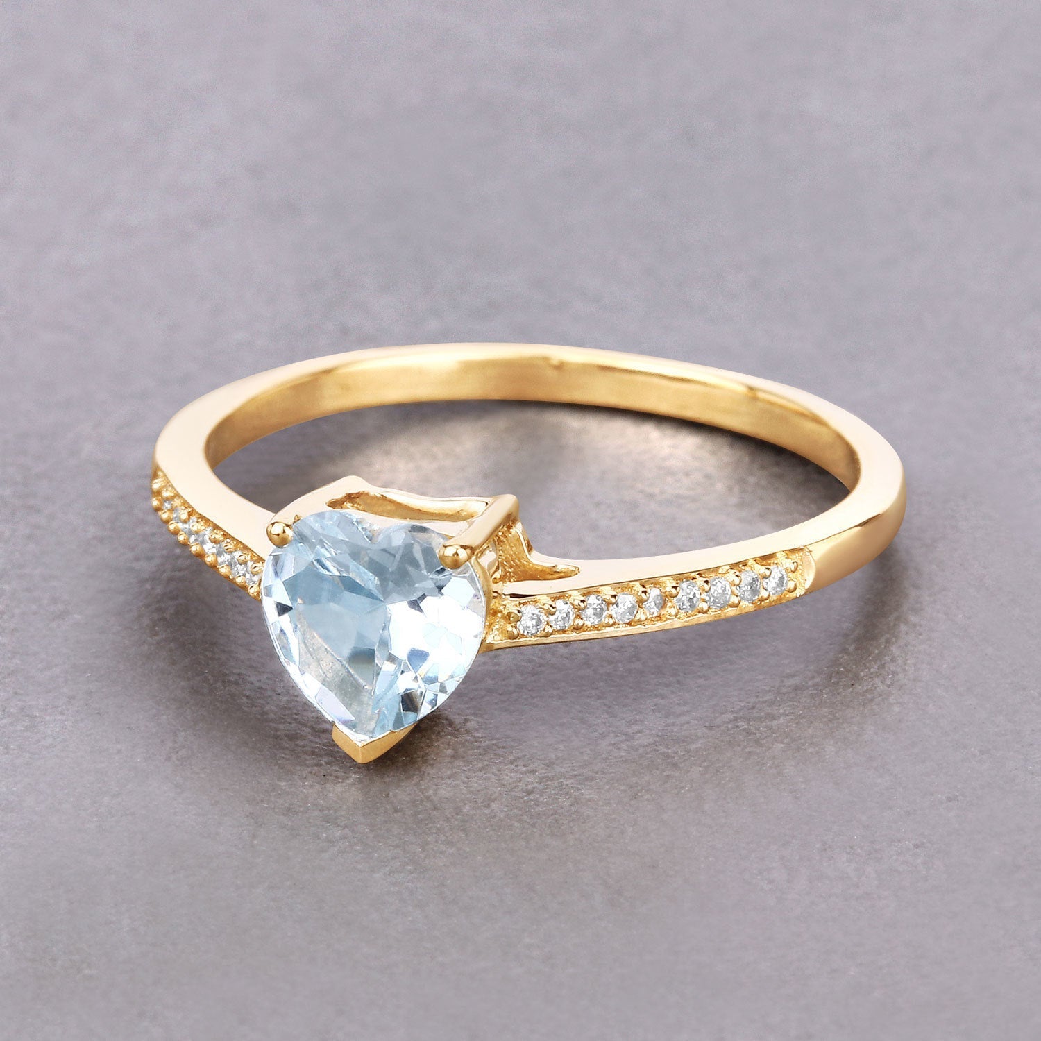 0.65 Carat Genuine Aquamarine and White Diamond 14K Yellow Gold Ring Bids.com