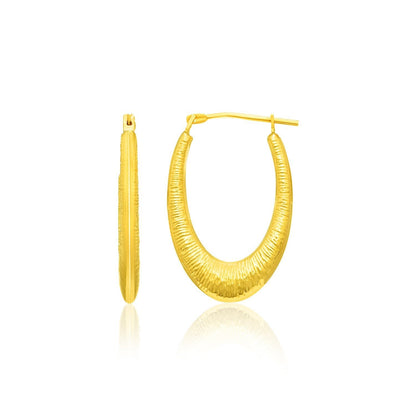 14k Yellow Gold Hoop Earrings in a Graduated Texture Style Bids.com
