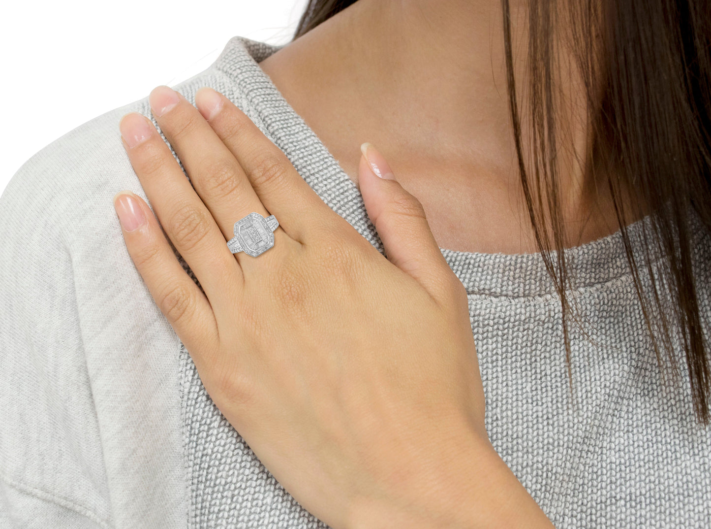 .925 Sterling Silver Round and Baguette Diamond Cathedral Ring (0.75 Cttw, H-I Color, I2-I3 Clarity) - Size 7 Bids.com