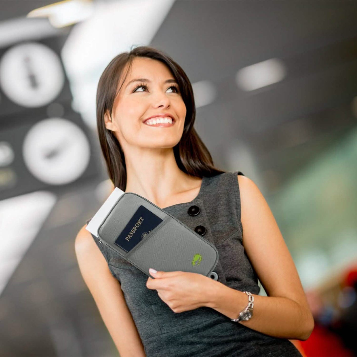 12 Pocket Travel Passport Wallet DailySale
