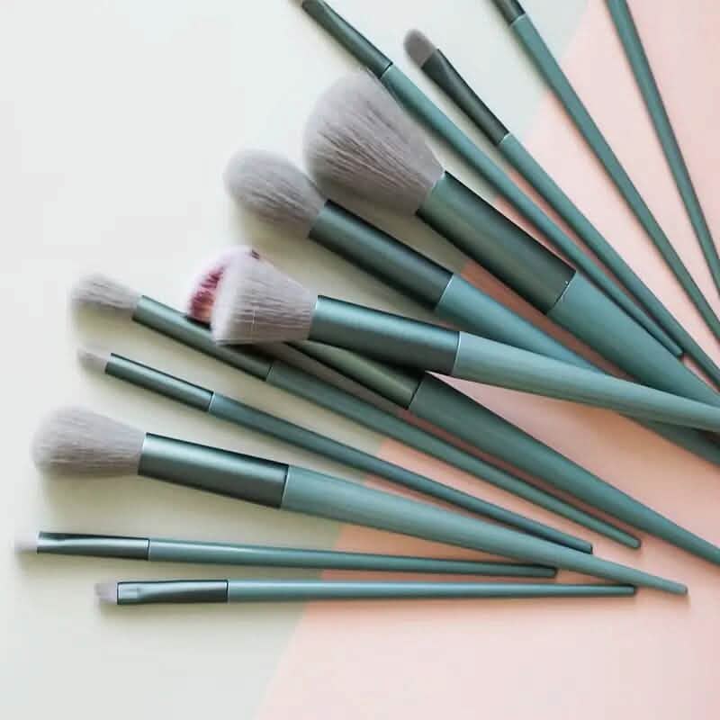 13-Piece: Professional Makeup Brush Set DailySale