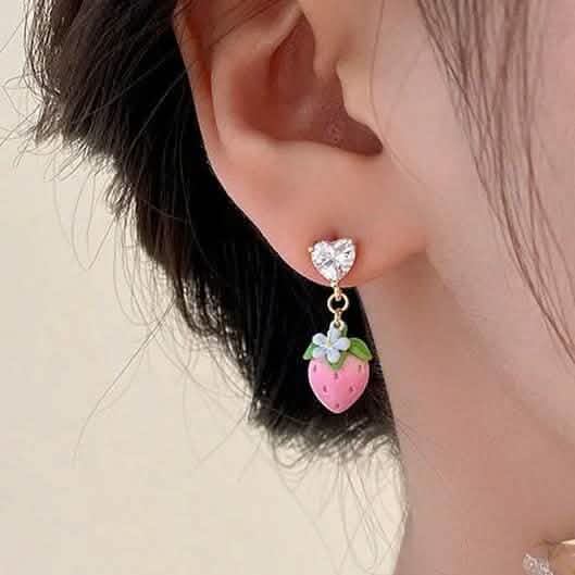 14K-Gold Cute Strawberry Hanging Earring DailySale