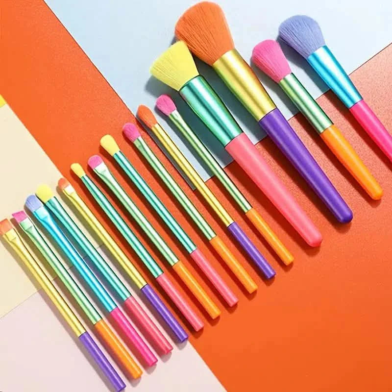 15-Pieces: Rainbow Color High Quality Makeup Brush Set DailySale