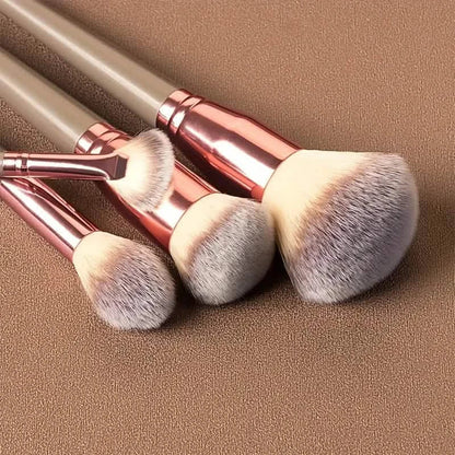 15-Pieces Set: Professional Makeup Brush DailySale