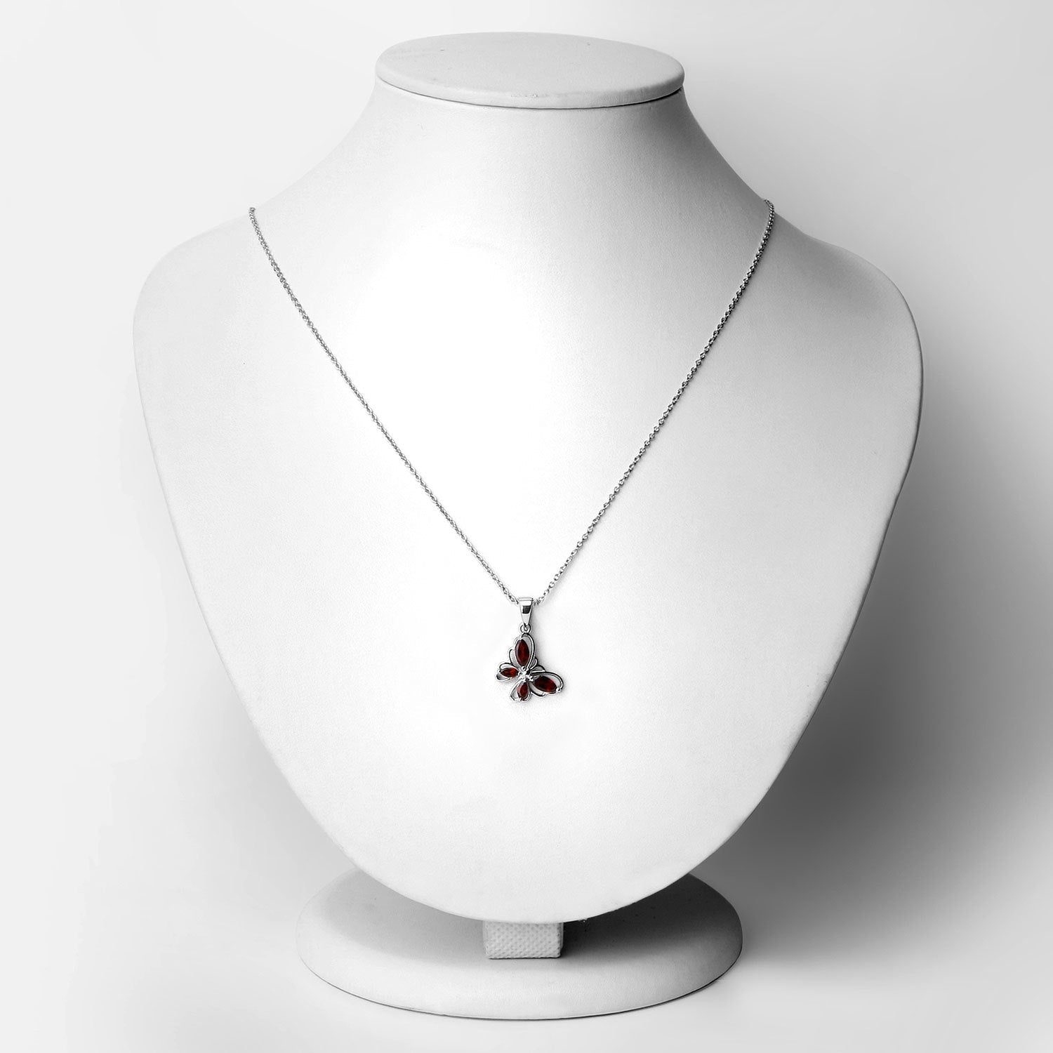 0.80 Carat Genuine Garnet .925 Sterling Silver Pendant Bids.com