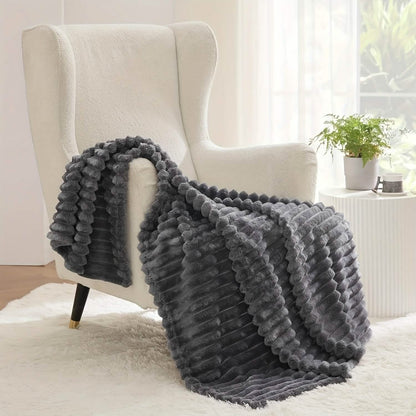 Ultra-Soft Double-Sided Fleece Blanket – Gray (All-Season) DailySale