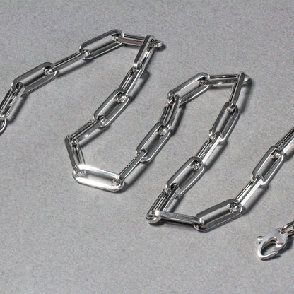 14K White Gold Wide Paperclip Chain (6.1mm) Bids.com
