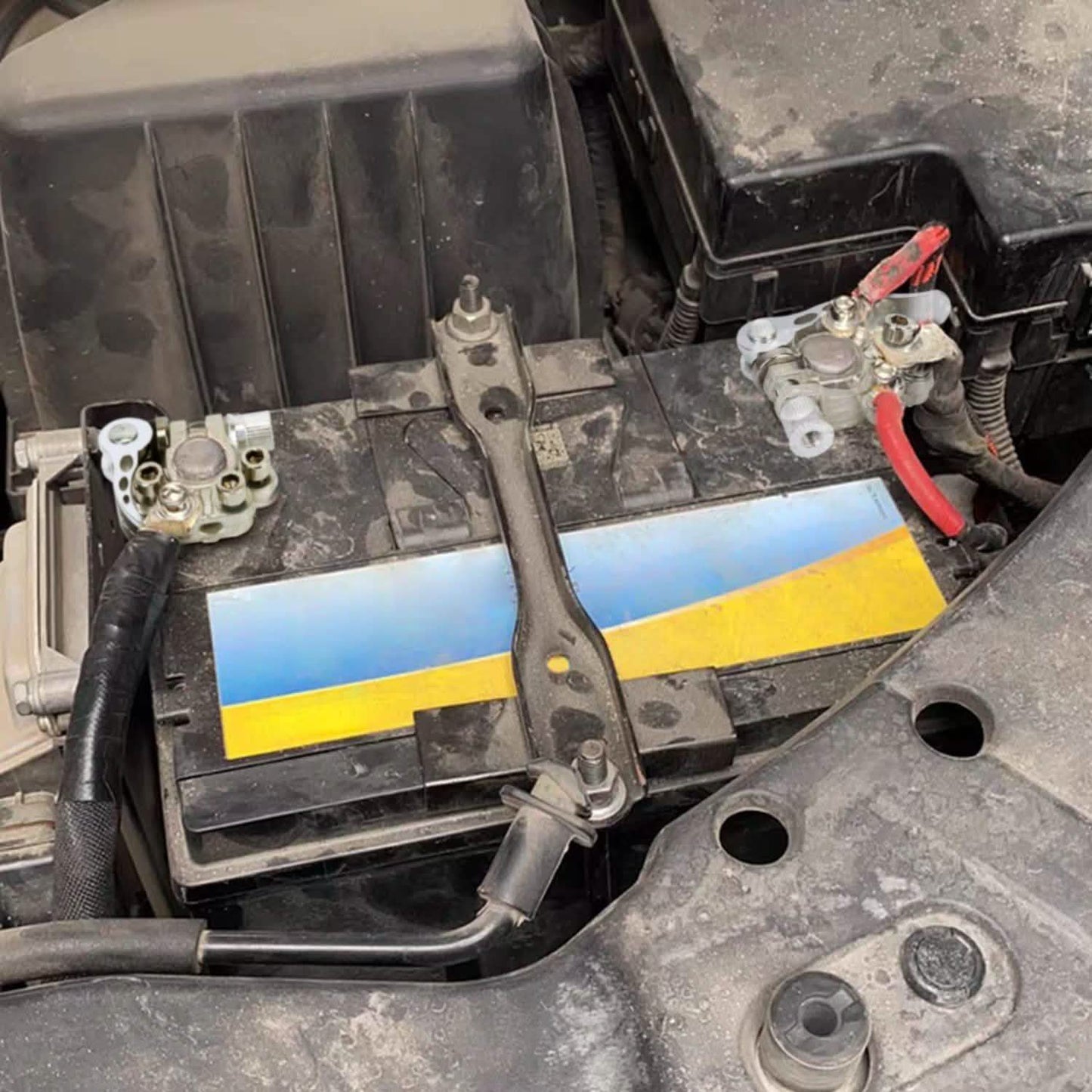 2-Piece: Battery Terminal Connector Quick Release Disconnect Car Battery DailySale