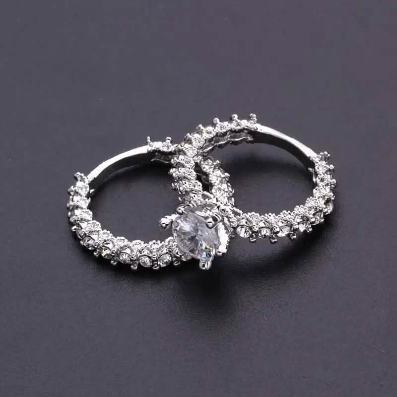 2-Piece Set: Fashionable Engagement Rings Adorned with Full Rhinestones DailySale