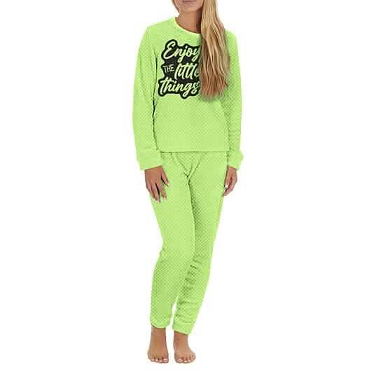 2-Piece Set: Women's Plush Popcorn Knit Top and Jogger Pants Pajama Set (Plus Size) DailySale