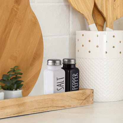 2-Pieces Set: Salt and Pepper Shakers Set DailySale