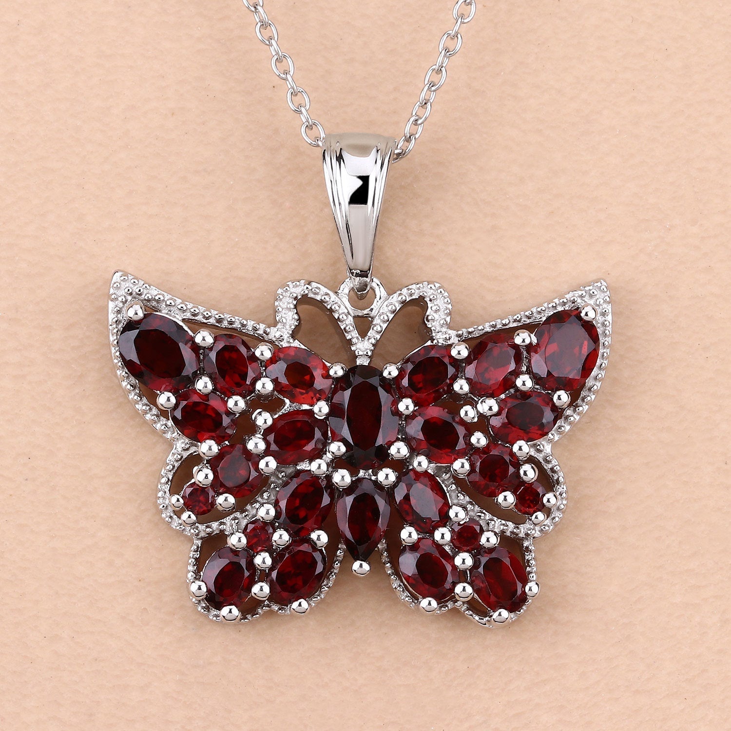 4.90 Carat Genuine Garnet .925 Sterling Silver Pendant Bids.com