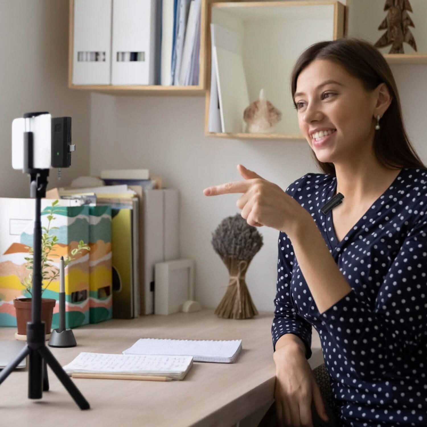 3-in-1 Wireless Clip On Microphone Omnidirectional Noise Reduction Plug DailySale