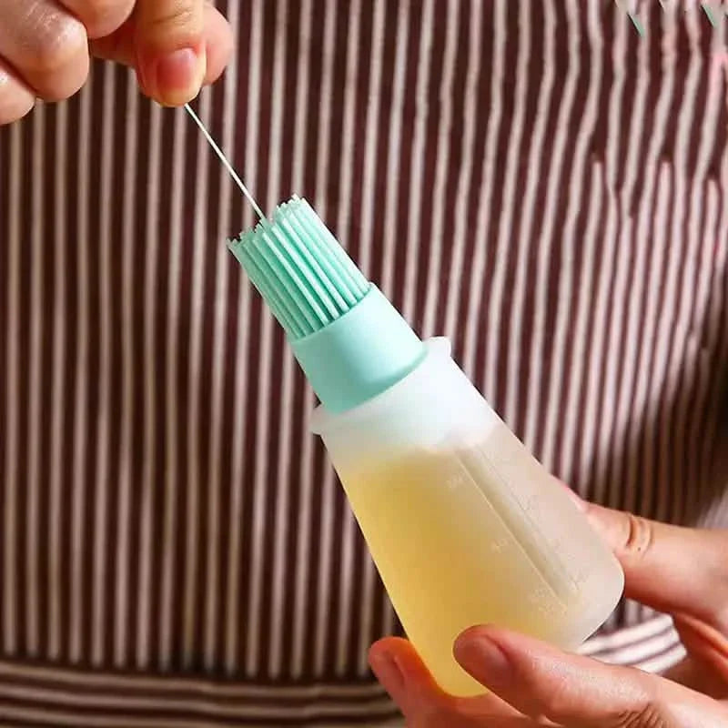 3-Pack: 2.2oz Silicone BBQ Oil Bottle Brush with Flat-Bottom Design DailySale