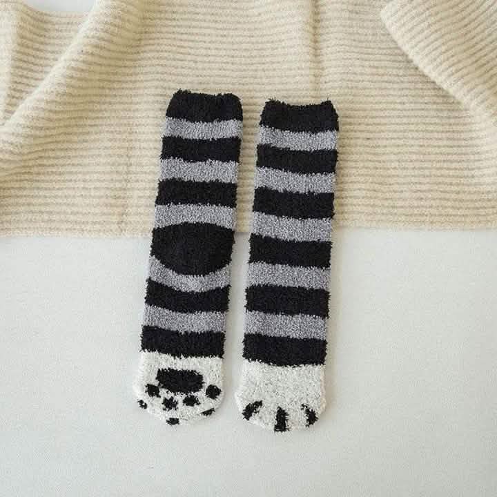 3-Pack: Autumn and Winter Cat Claws Socks DailySale