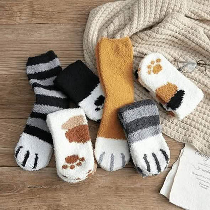 3-Pack: Autumn and Winter Cat Claws Socks DailySale