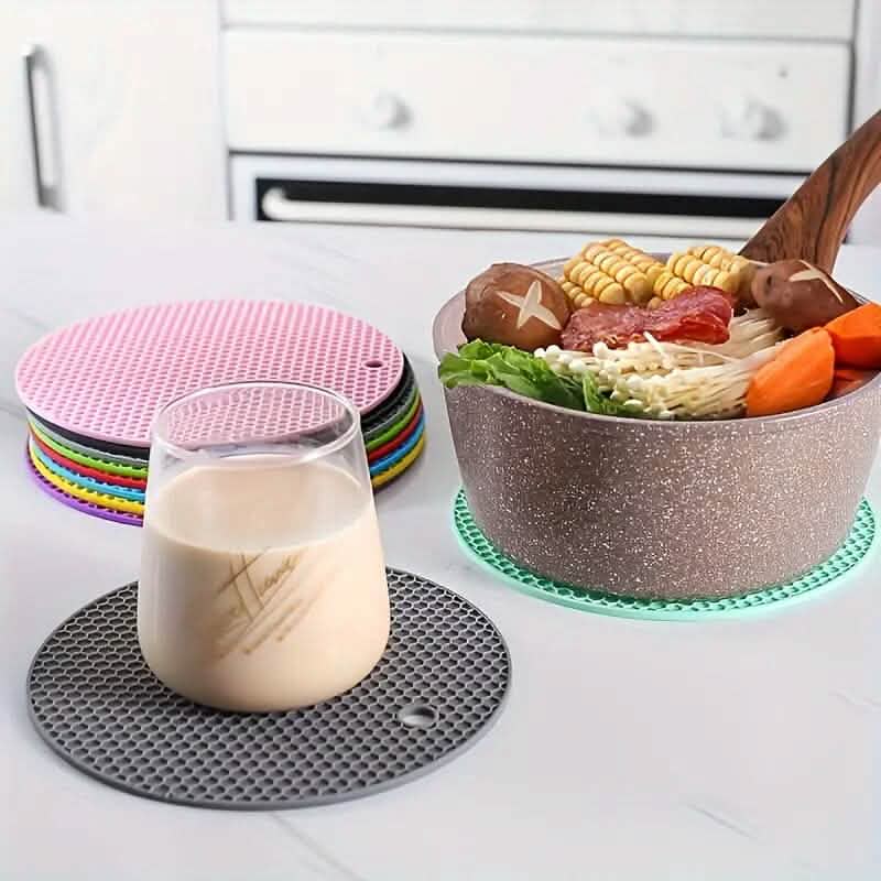 3-Pack: Multifunctional Silicone Insulation Mats DailySale
