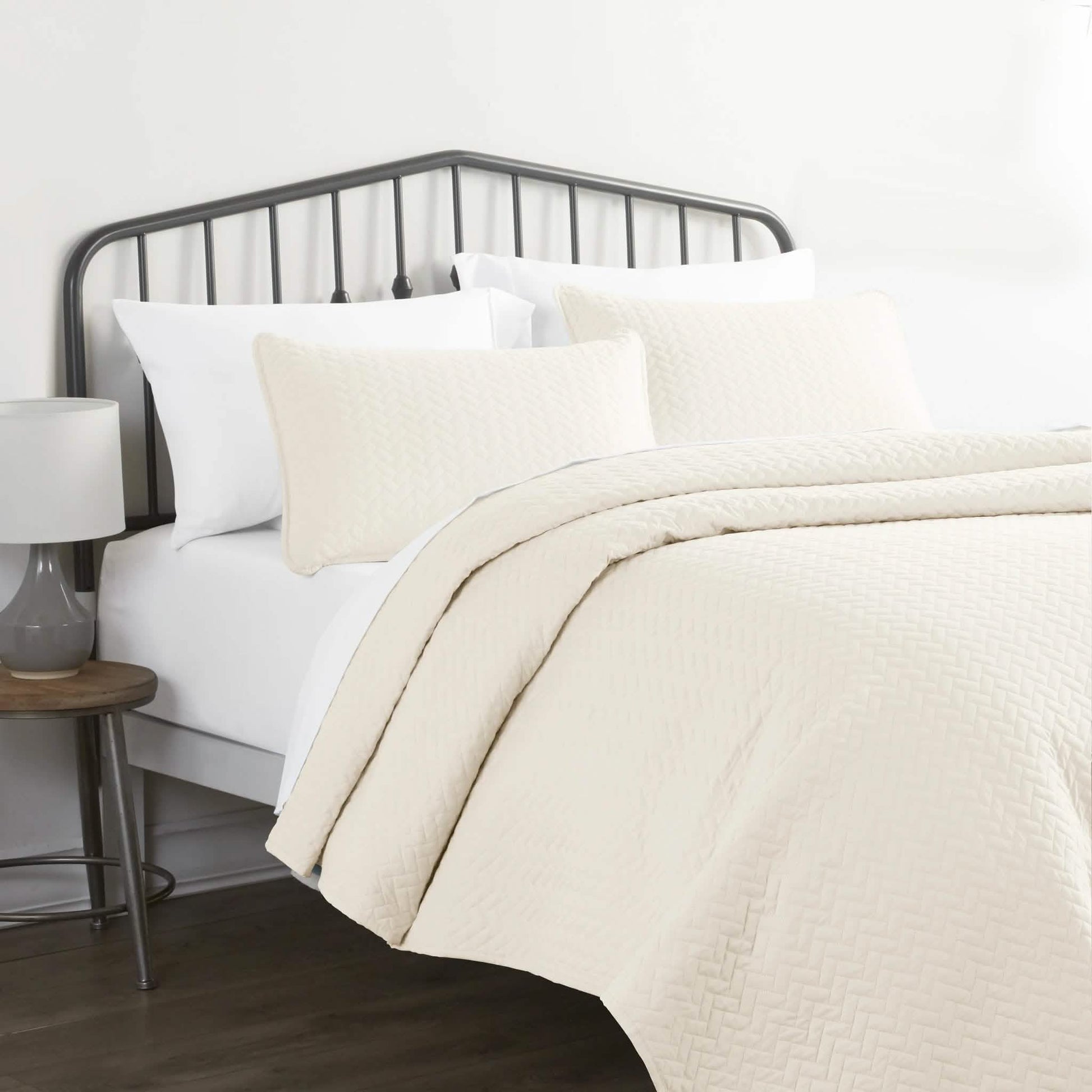 3-Piece Set: Herring Quilted Coverlet DailySale