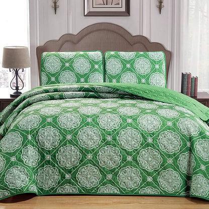 3-Piece Set: Medallion Reversible Oversized Bedspread Coverlet Quilt Bed Cover DailySale