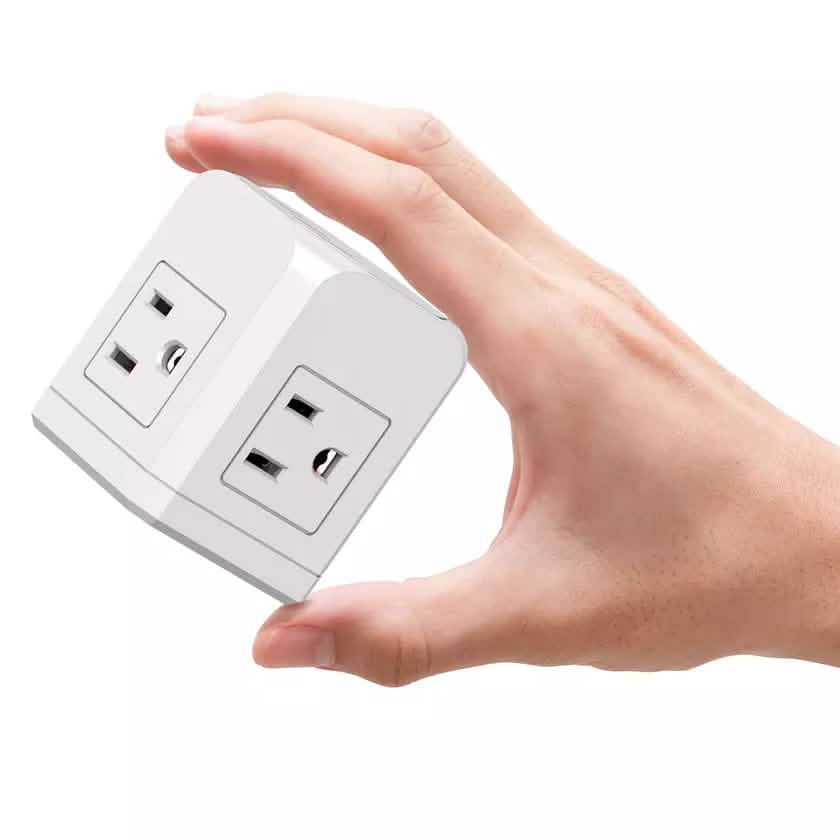 3 Wall Outlets with 3 USB Ports (5ft cord) DailySale