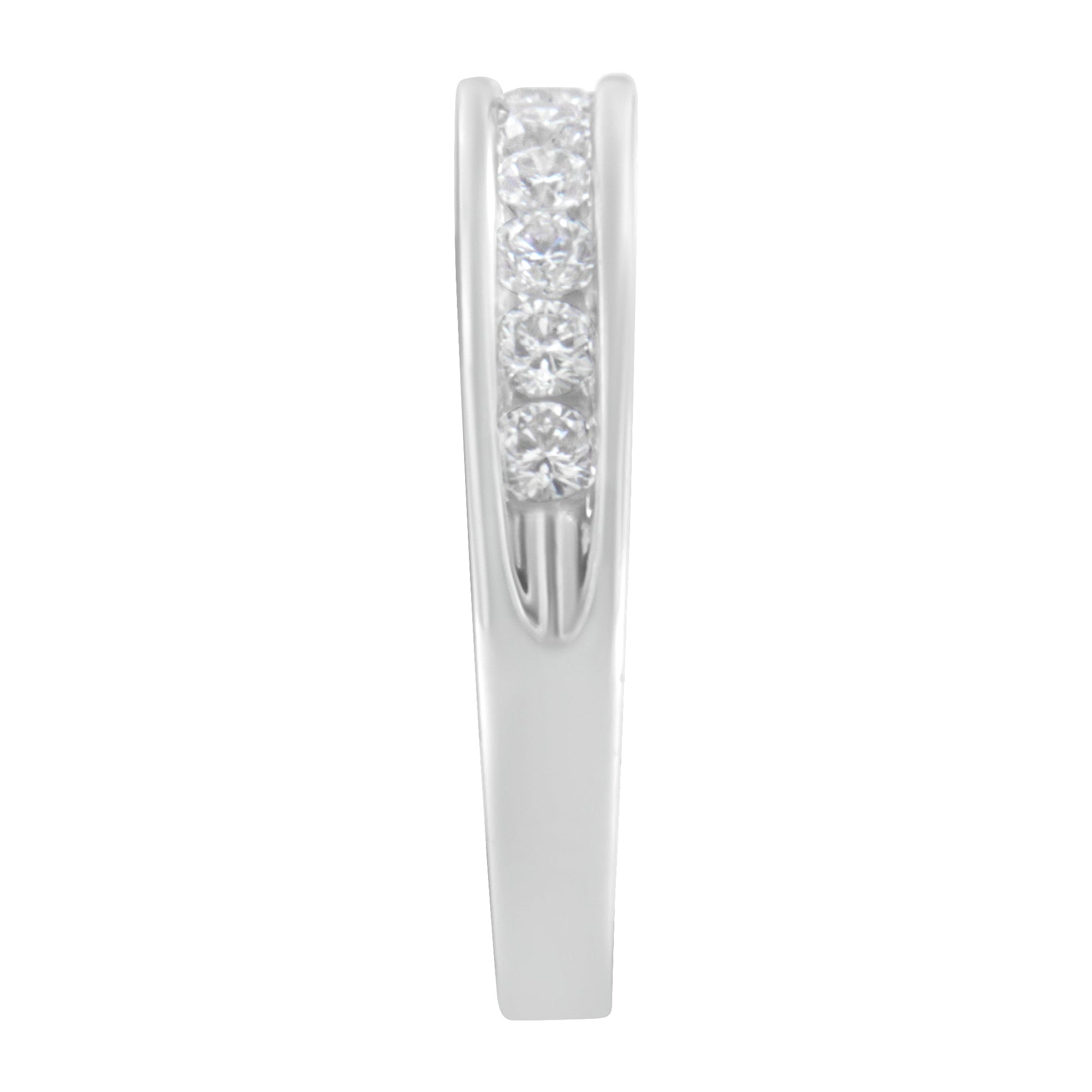 18K White Gold Round Diamond 1/2 Cttw Channel Band Ring Bids.com