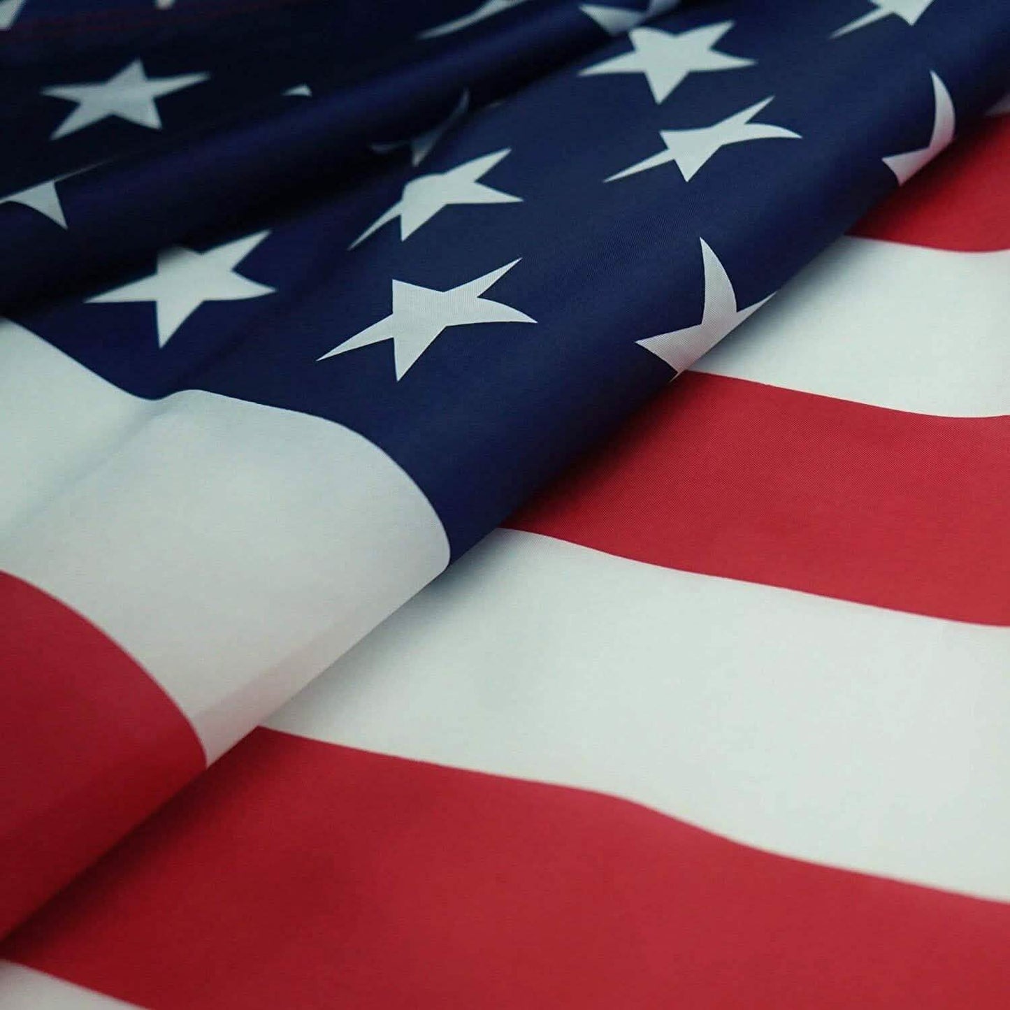 4-Pack: American US Flags DailySale