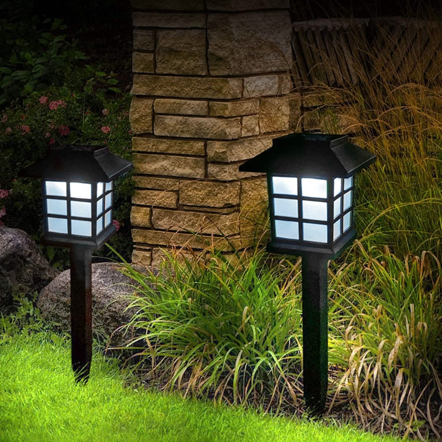 4-Pack: Solar Pathway Lights DailySale