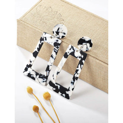 4-Pairs: Women's Drop Earring Pendants DailySale