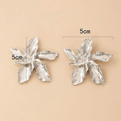 4-Pairs: Women's Textured Metal Flower Design Stud Earrings DailySale