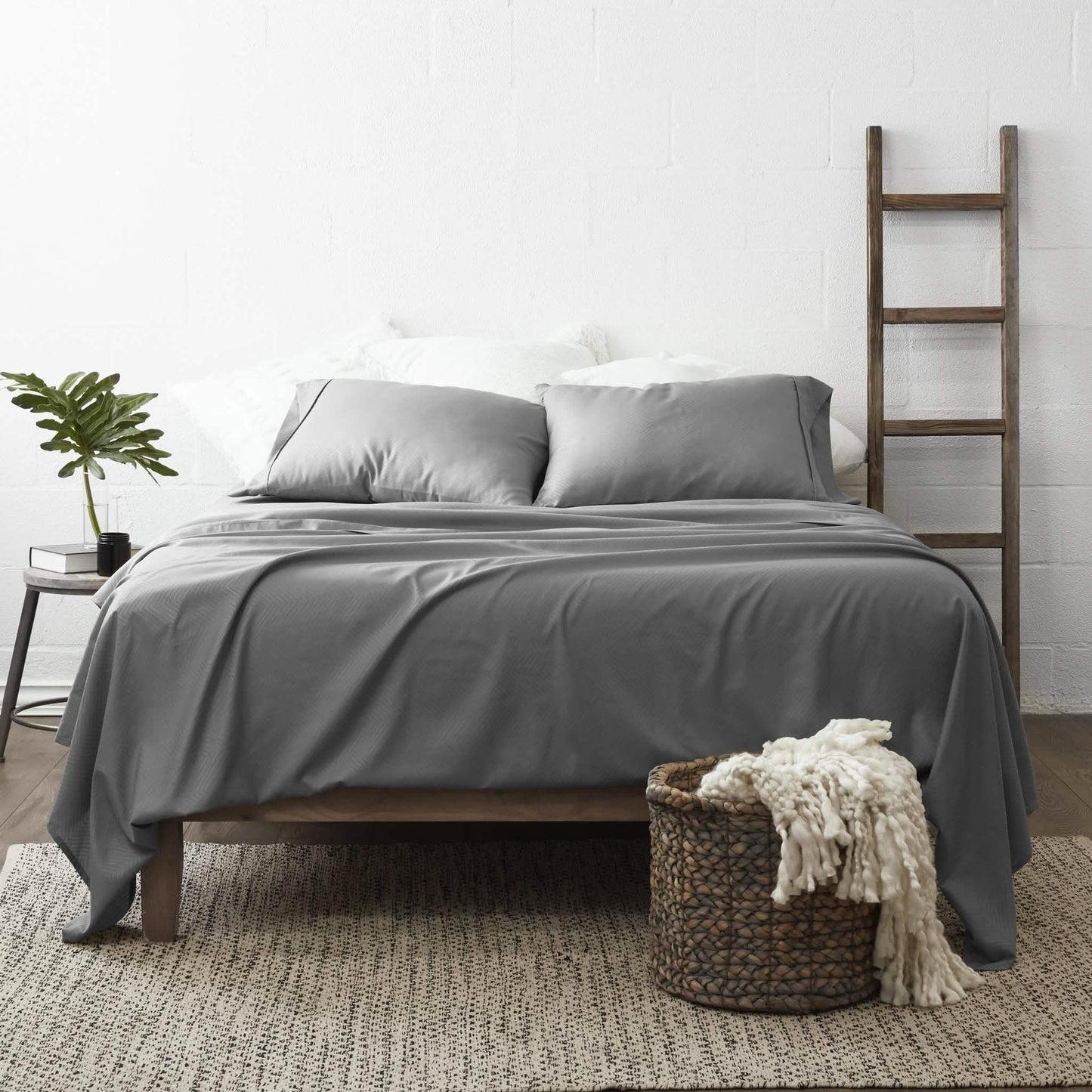4-Piece: Chevron Embossed Sheet Set DailySale