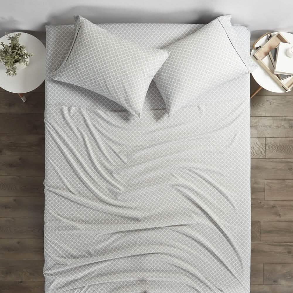 4-Piece: Quatrefoil Patterned Sheet Set DailySale