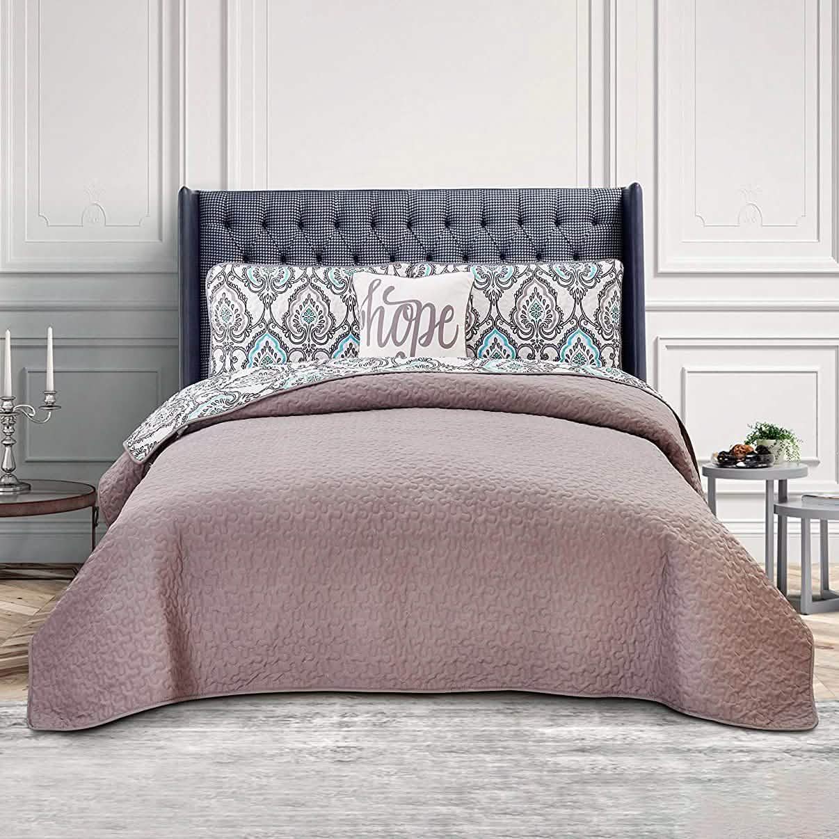 4-Piece: Reversible Quilt Set - Assorted Styles DailySale