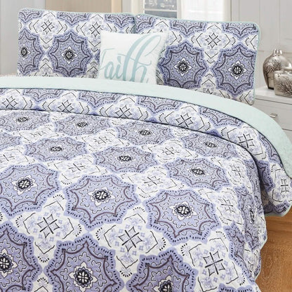 4-Piece Set: Printed Pattern Quilt Set DailySale