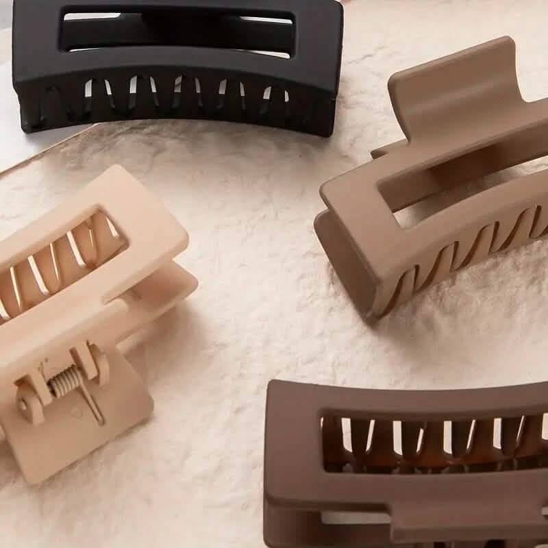 4-Piece: Solid Color Hairpin Clip DailySale
