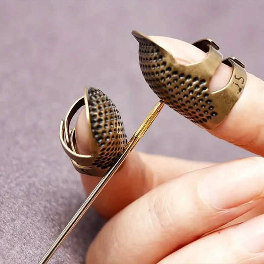 4-Pieces: Vintage Bronze Sewing Thimbles DailySale
