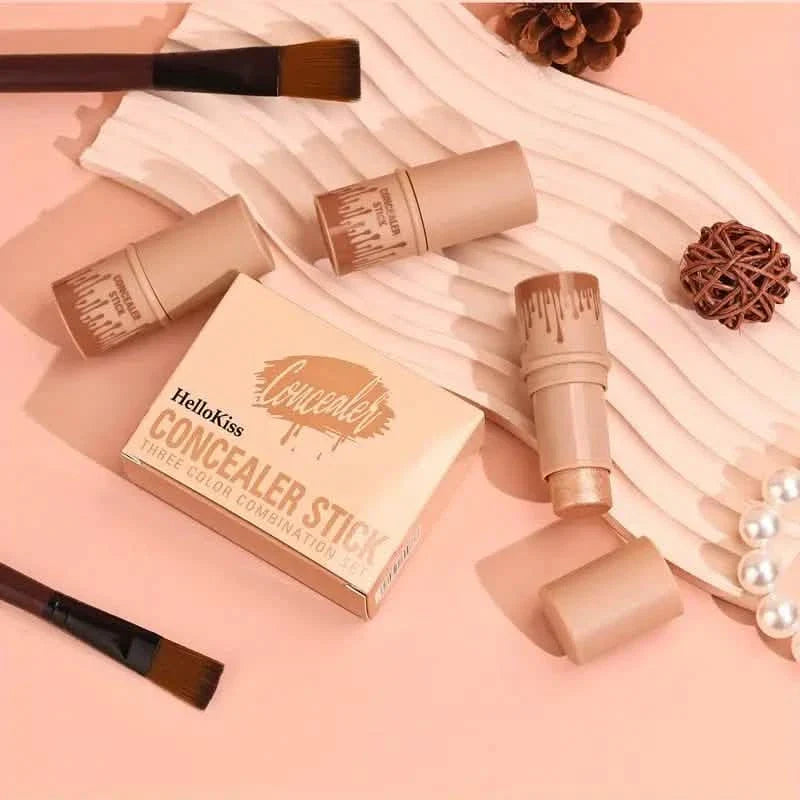 4-Pieces: Waterproof Cream Contour and Highlighter Kit with Brush DailySale