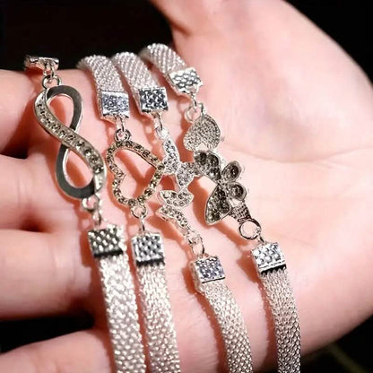 4-Pieces: Wide Edge Chain Anklets Set DailySale